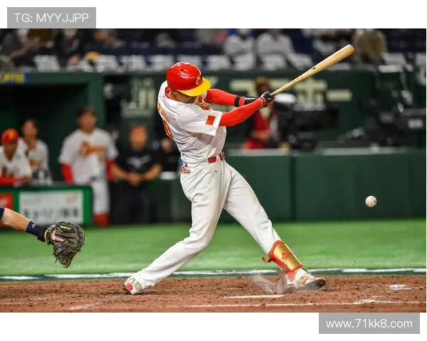 3. 棒球比赛中，棒球以30米的高度划过球场